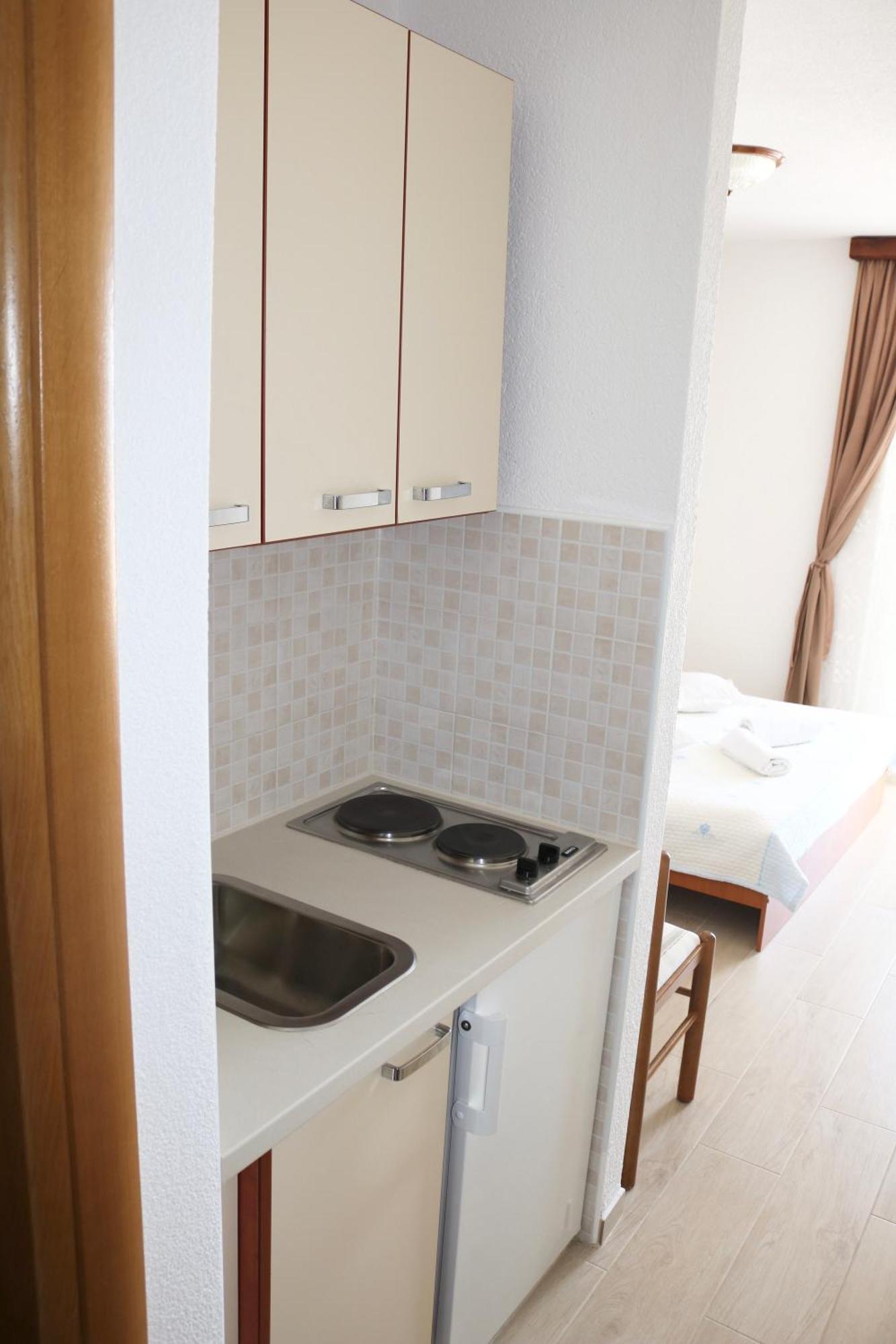 Apartments Irma Baska Voda Exterior photo